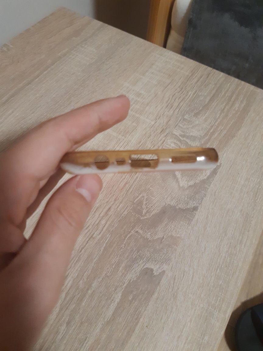 Sprzedam etui TEAMKALUCH limitowana edycja