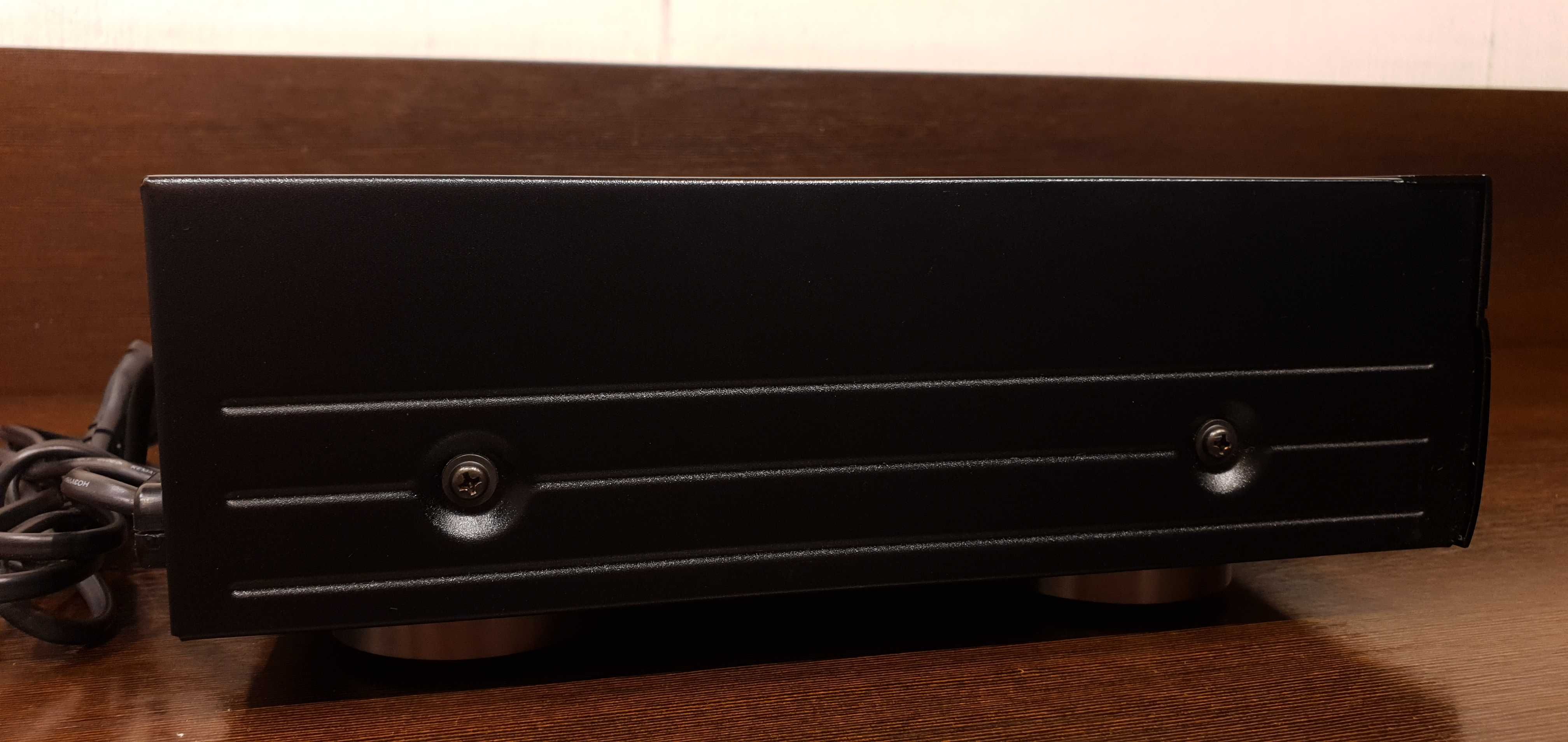 Yamaha CDX-890 PRO-BIT Odtwarzacz CD