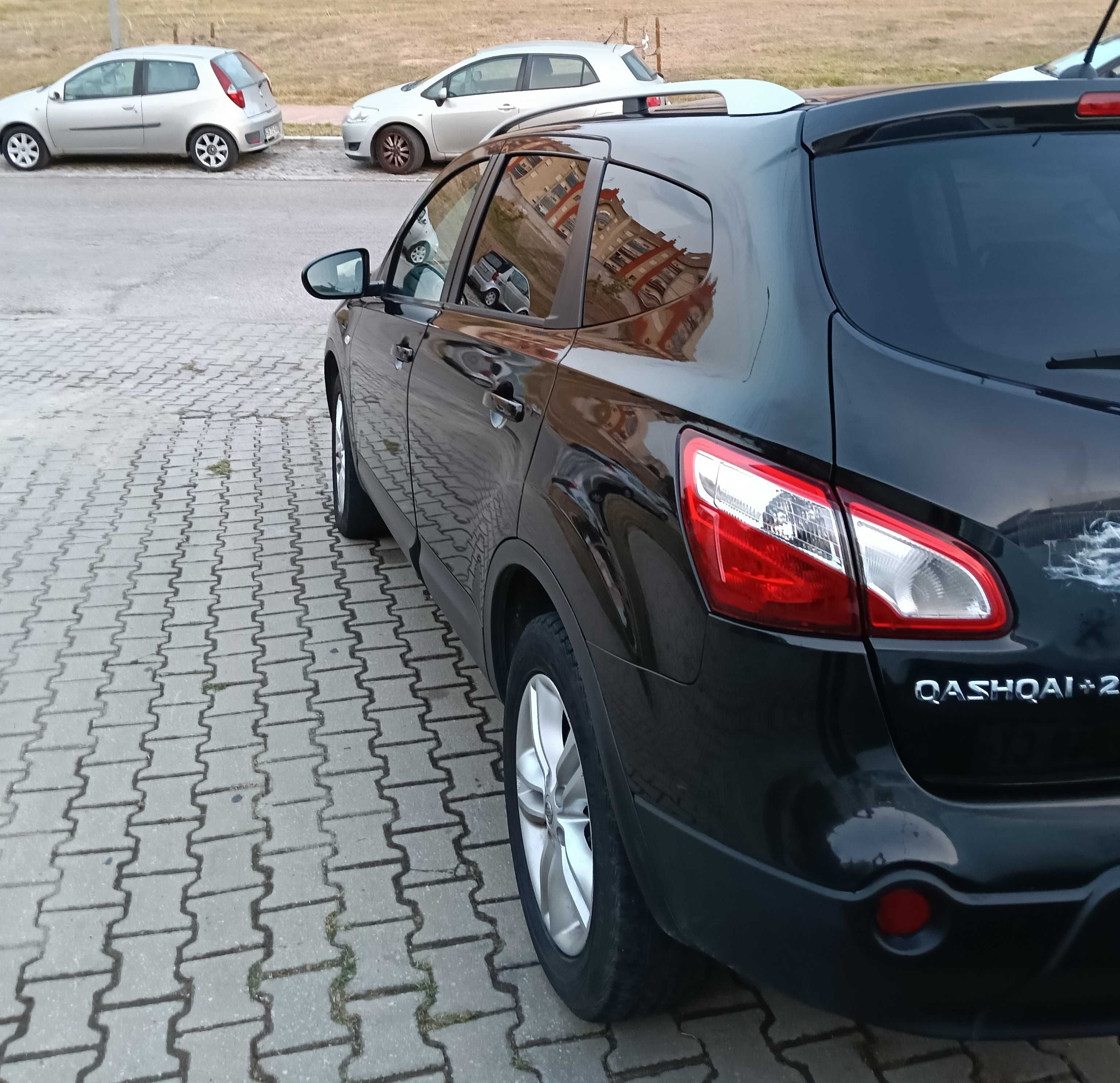 Nissan Qashqai +2 1.5 dCi Tekna Premium 17