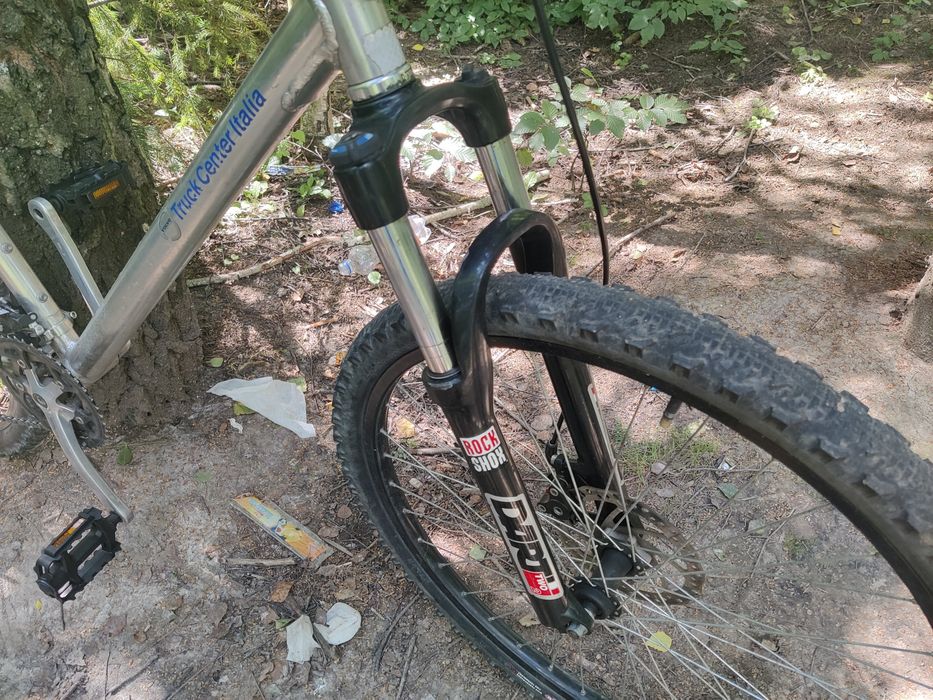 Велосипед з RockShox Dart2 Італія Volvo Cristal