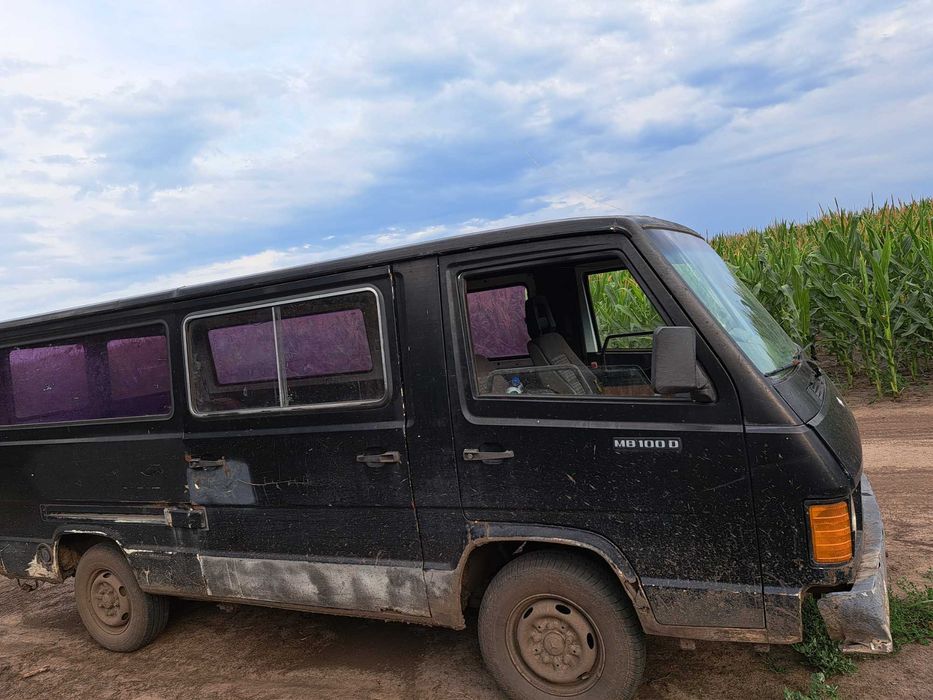 Мерседес МБ 100 дизель 2.5