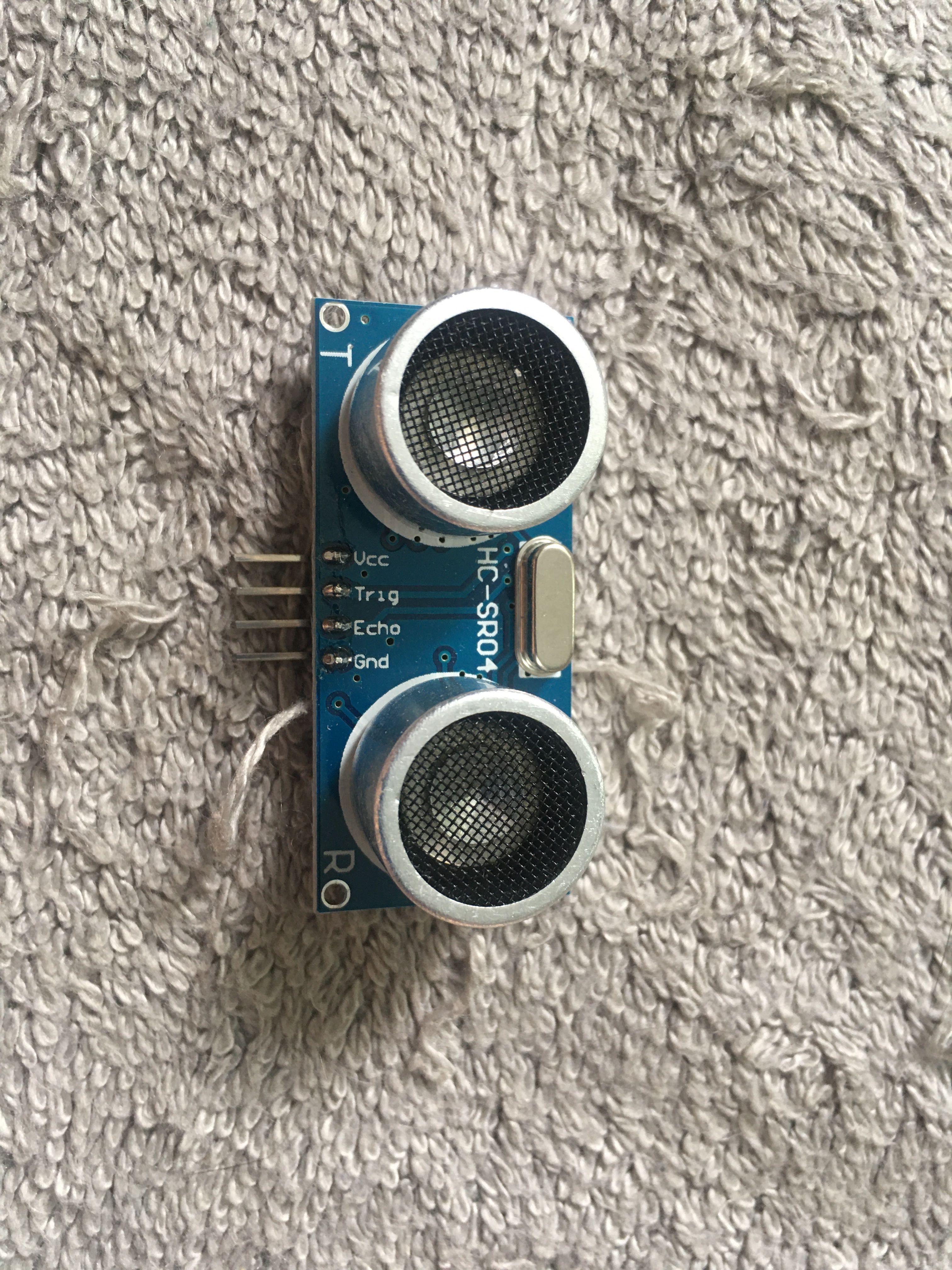 Arduino Ультразвуковий датчик відстані HC-SR04