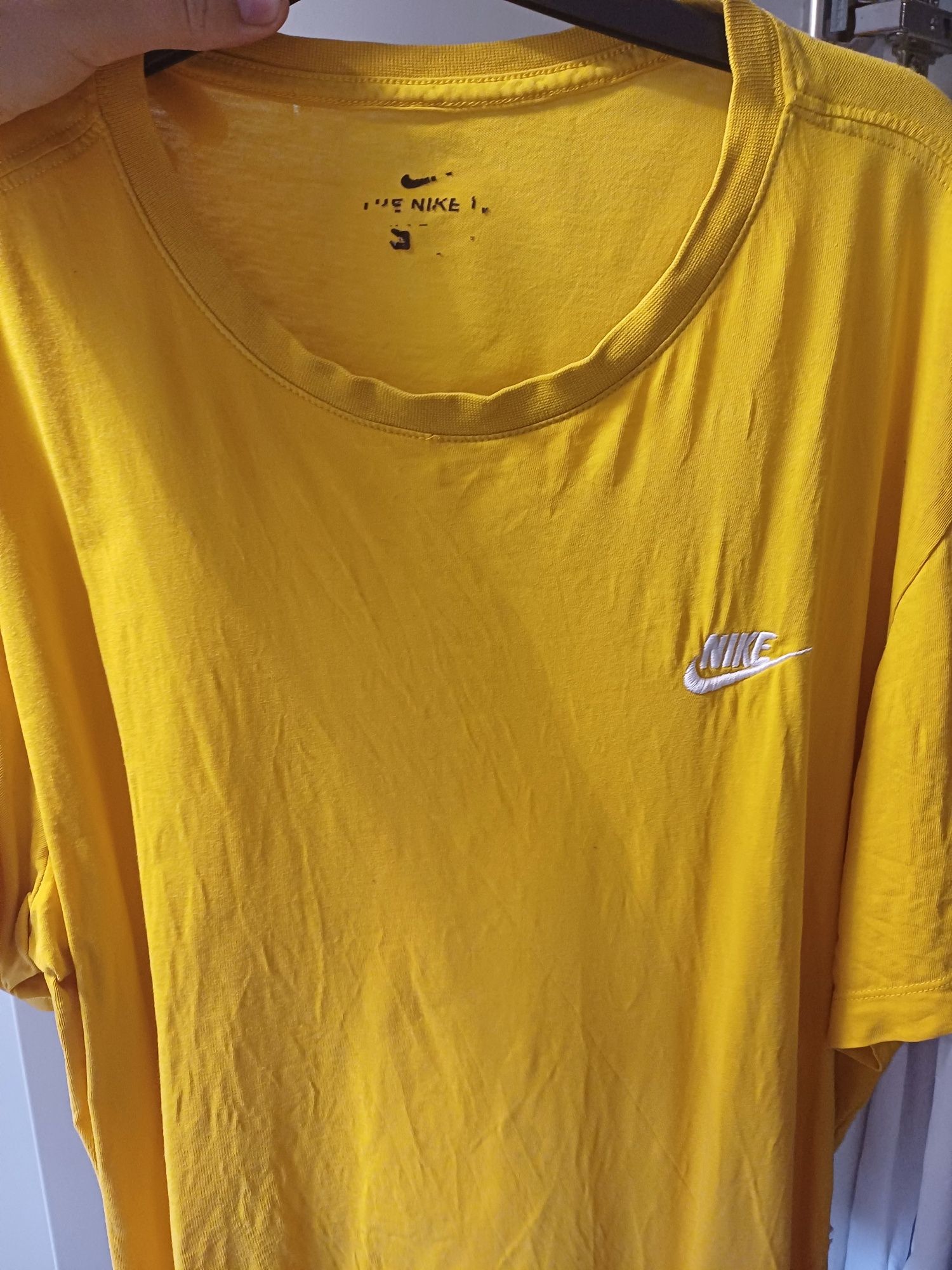 Koszulka nike żółta
