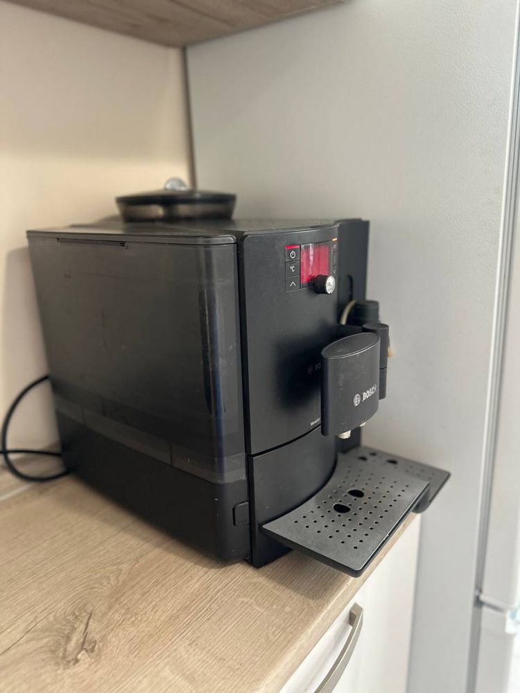 Кавомашина BOSCH Vero Bar 100