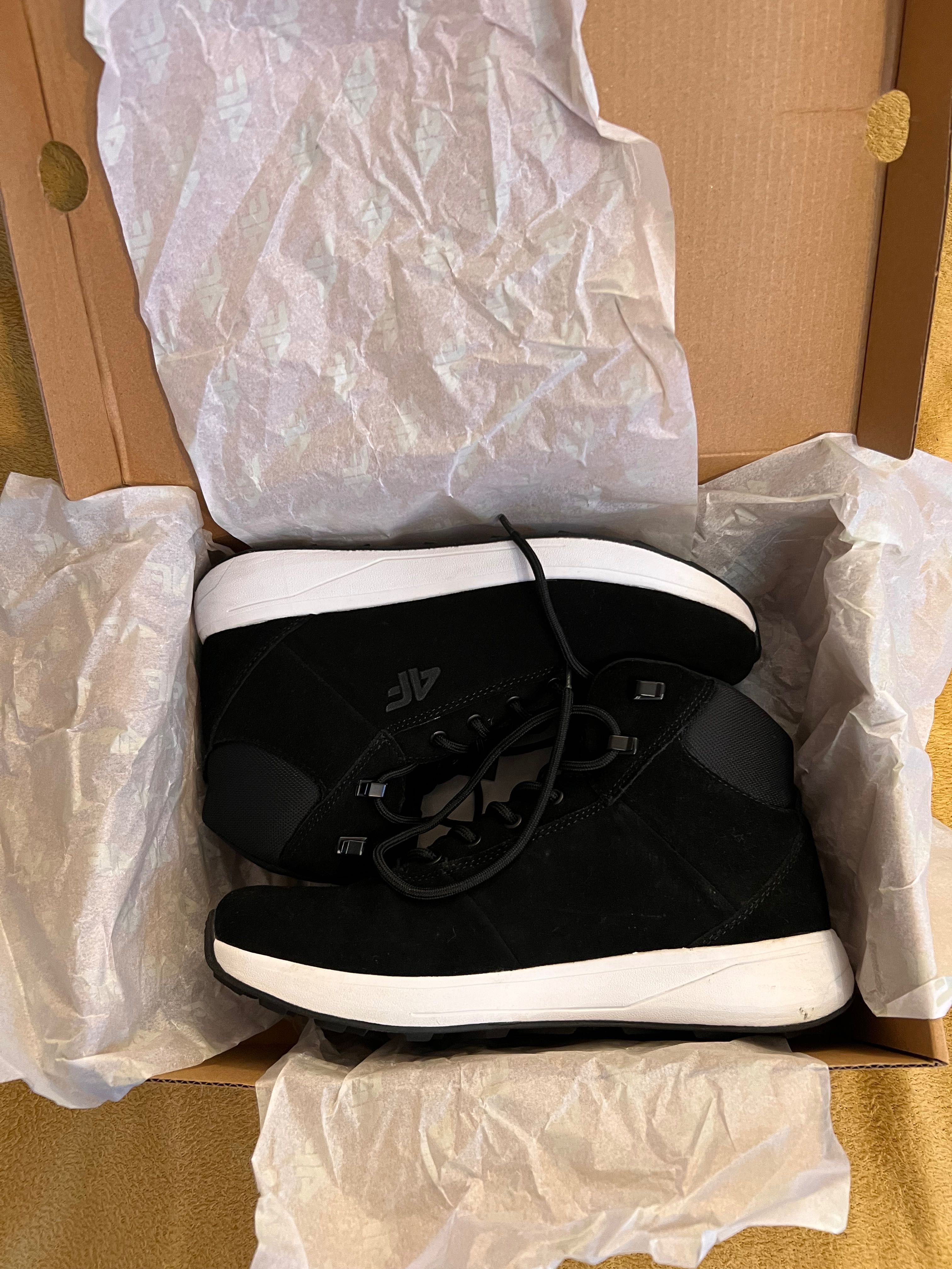 Damskie buty trekkingowe 4F rozm. 39