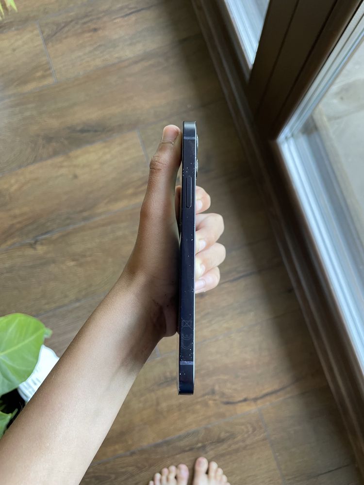 Iphone 12 (64gb)