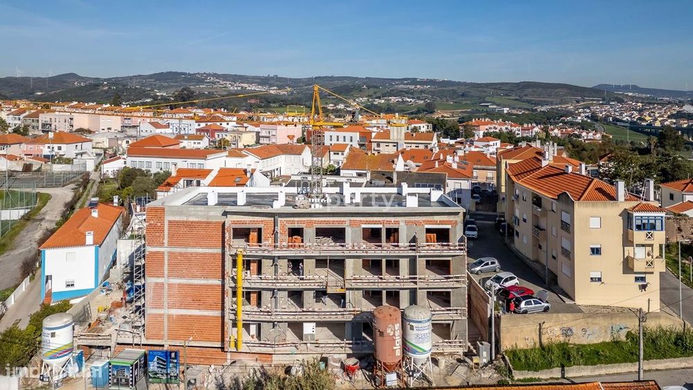 Apartamento T3 em Condomínio Fechado, Loures
