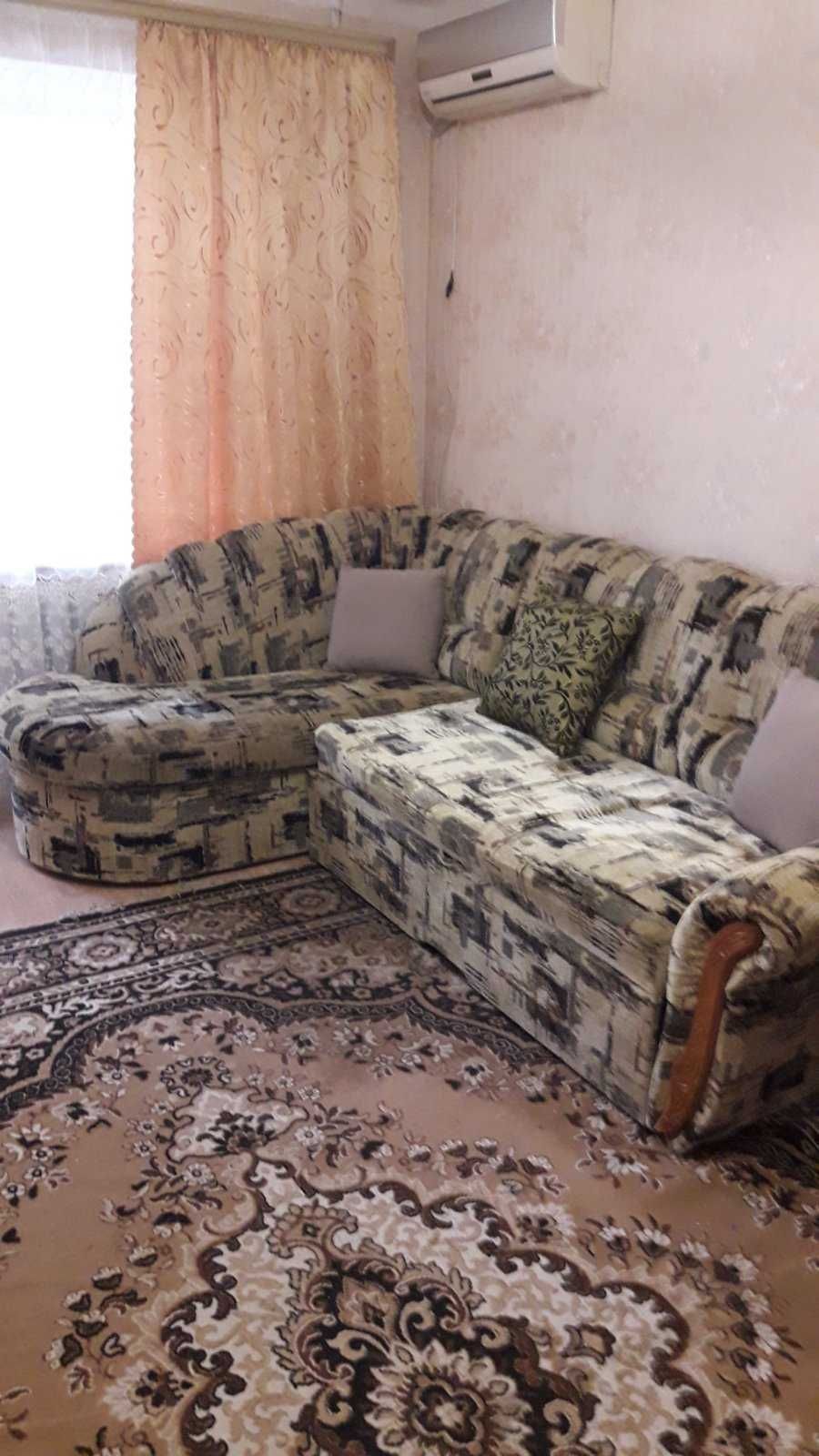 Продам 2-х комнатную квартиру на Запорожской.