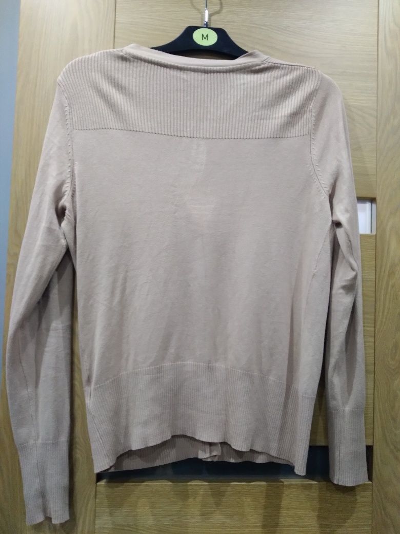 Modny zapinany sweterek rozmiar L/2XL