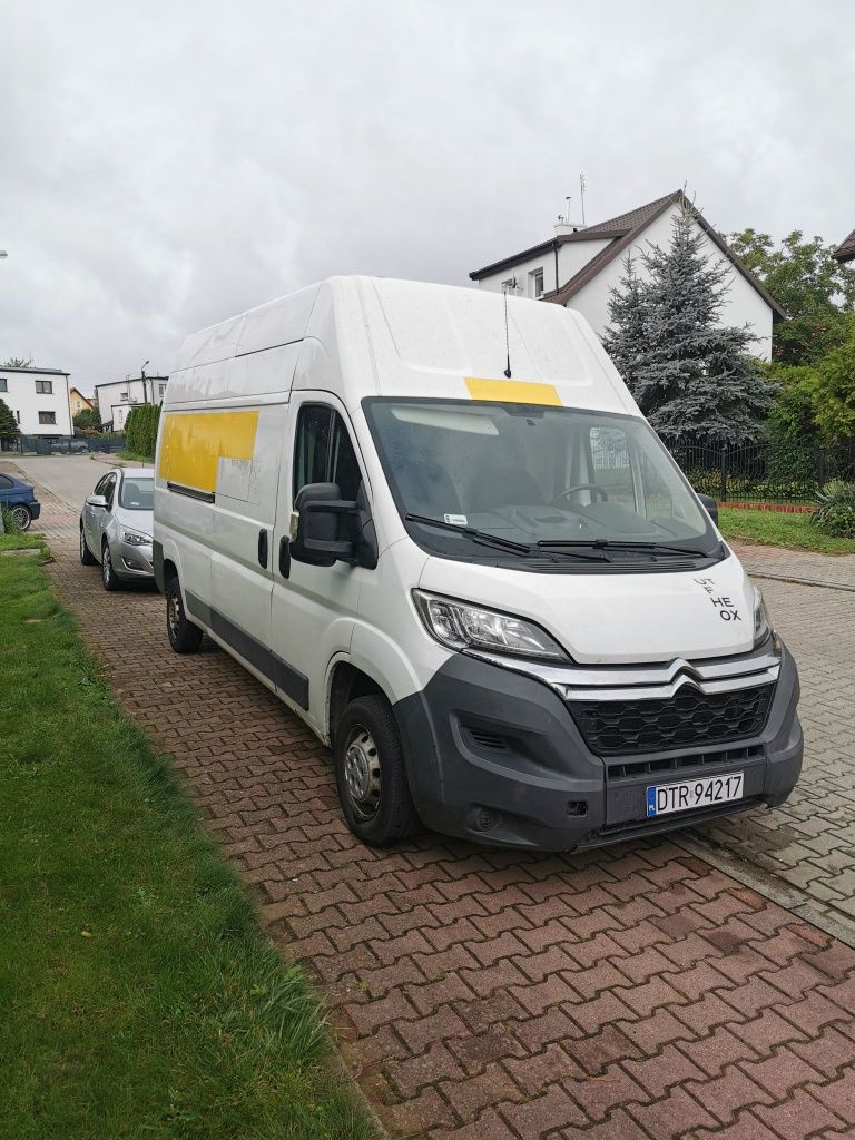 Wypożyczenie wynajem busów transport dostawcze