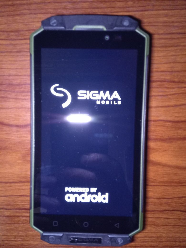 Смартфон Sigma PG 39 Проти ударний.Захищений.