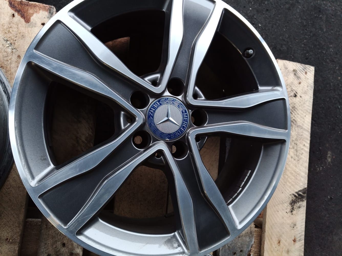 Felgi aluminiowe Mercedes 17" 5x112 AMG oryginalne używane