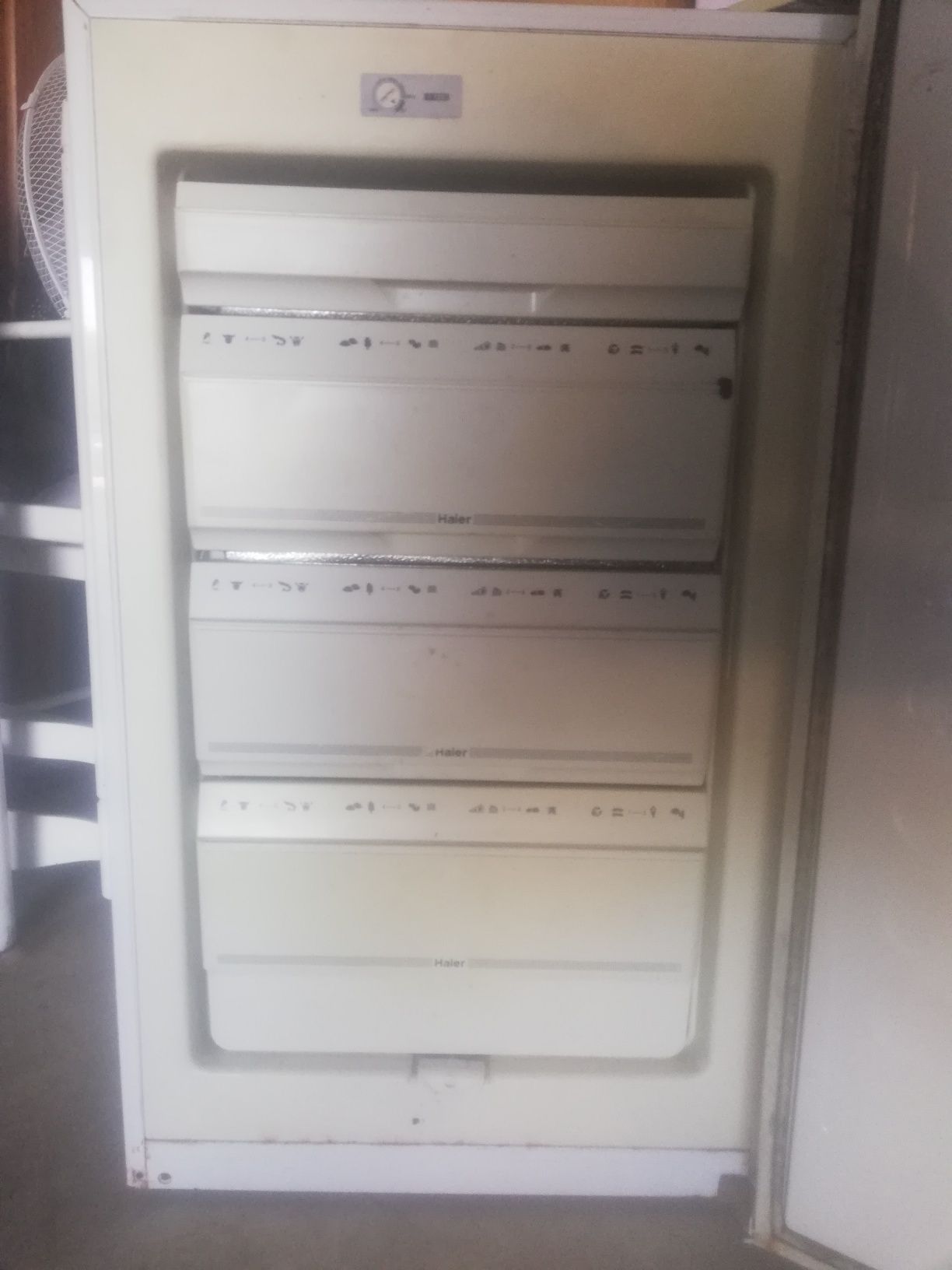 Congelador vertical Haier