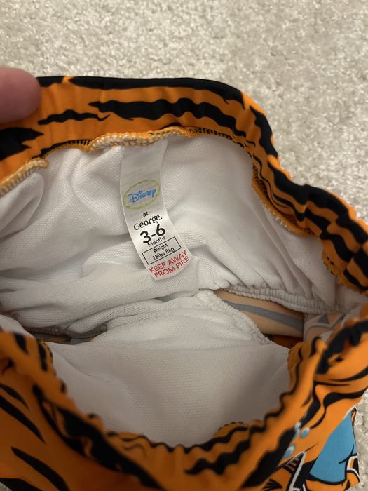 Spodenki kapielowe 62-68 z wkladem „26”