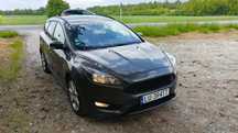 Ford Focus st line 140ps super stan bezwypadkowy nowy rozrząd
