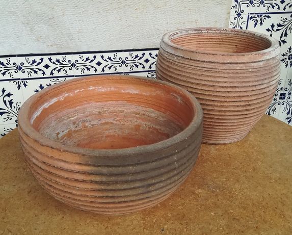 Vários Cache-pot em cerâmica