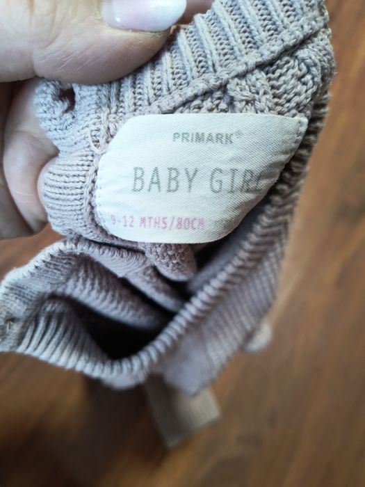 Sweterek dla dziewczynki 74/80 Primark