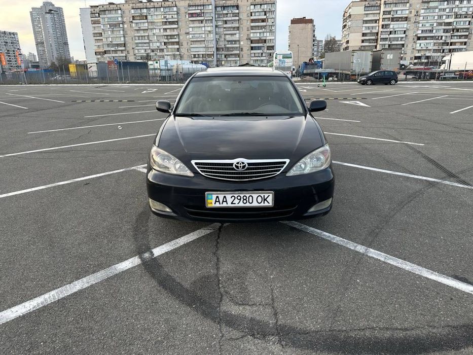 Toyota Camry 2.4 2004 можно обмен