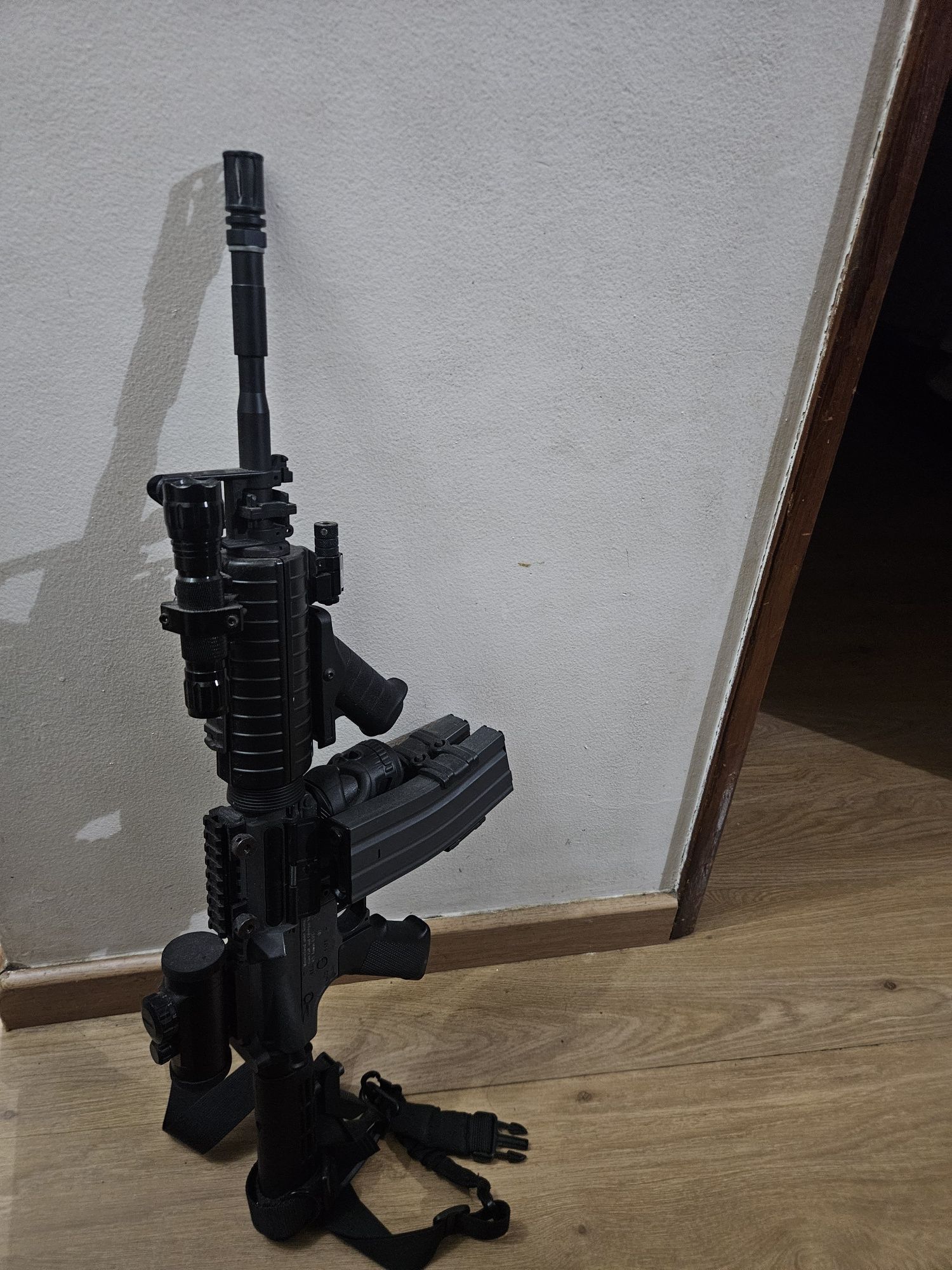 Arma air soft Colt M4A1