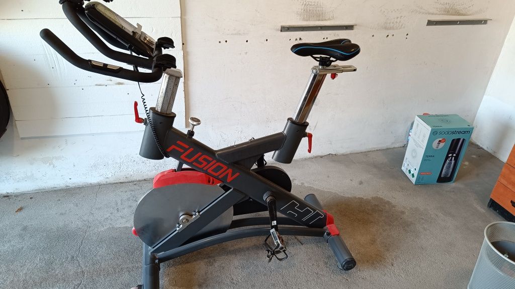 Rower spinningowy Fusion