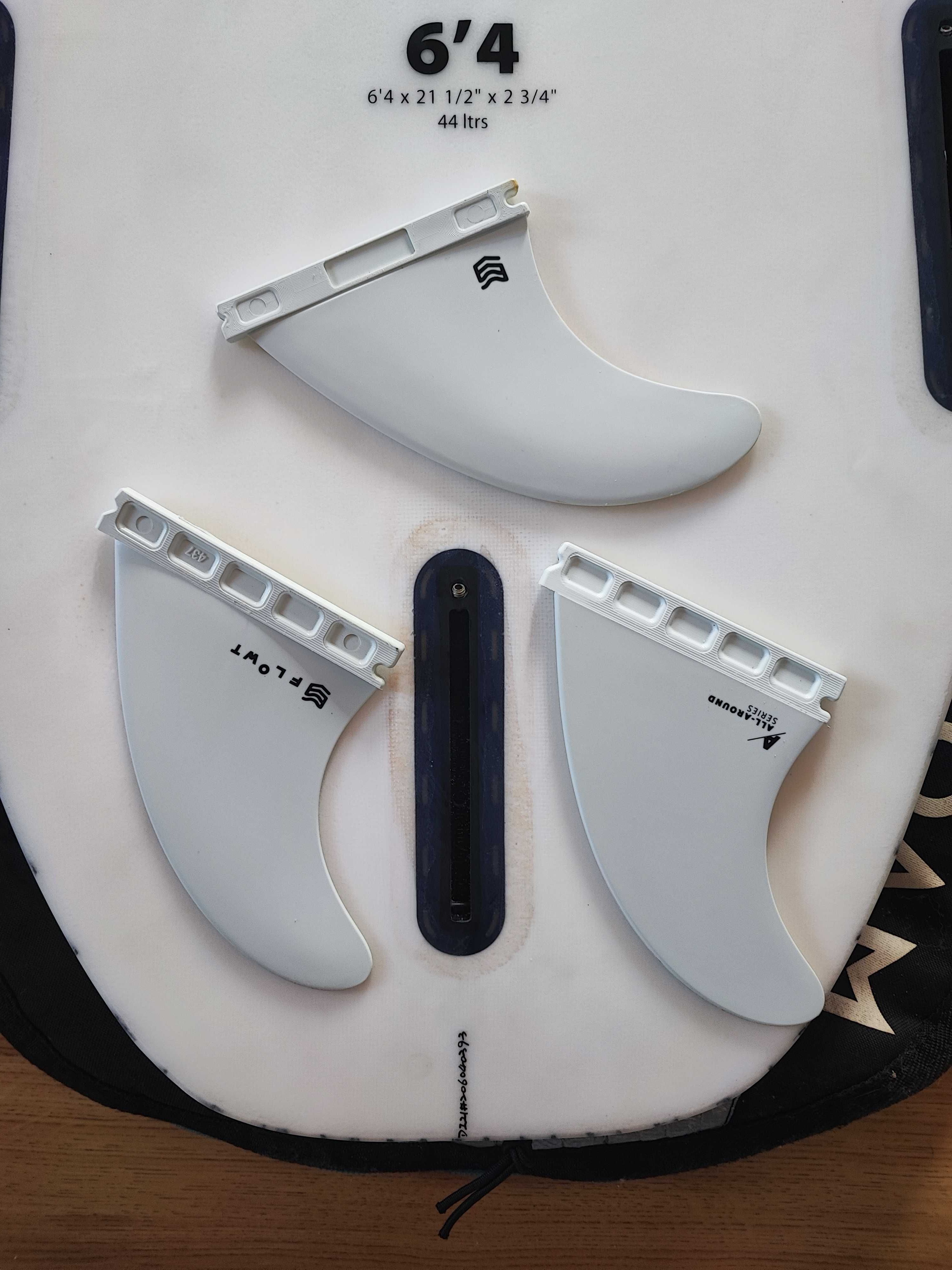 Flowt Wave Magnet Shortboard 6'4 44lts