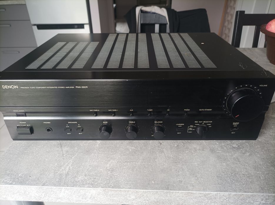 Wzmacniacz Denon PMA-680r