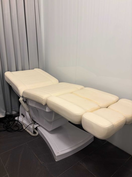 Elektryczny fotel kosmetyczny/do pedicure/do masażu