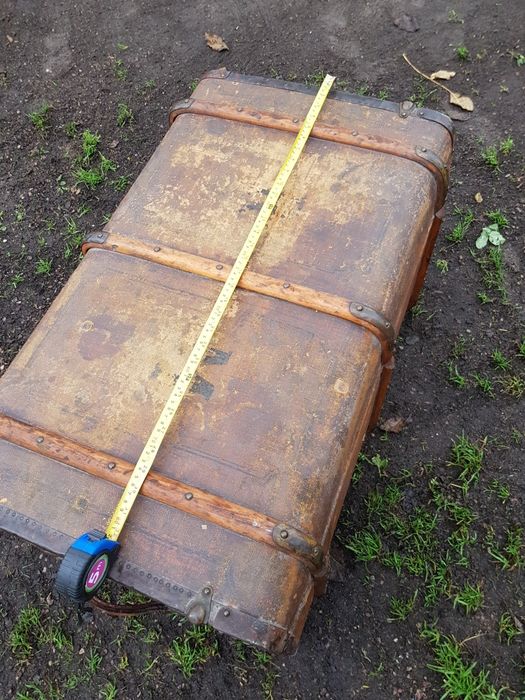 Duży,piękny,przedwojenny kufer podróżny ówczesnego celebryty