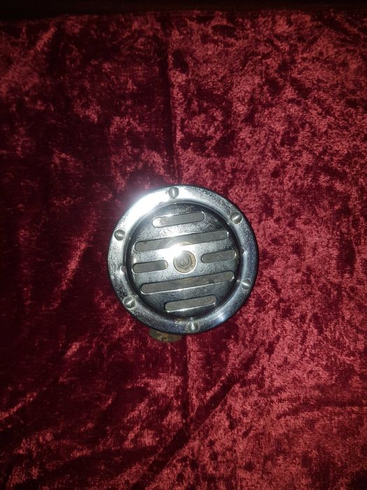 Продам звуковой сигнал для мотоцикла ЯВА (6 Вольт)