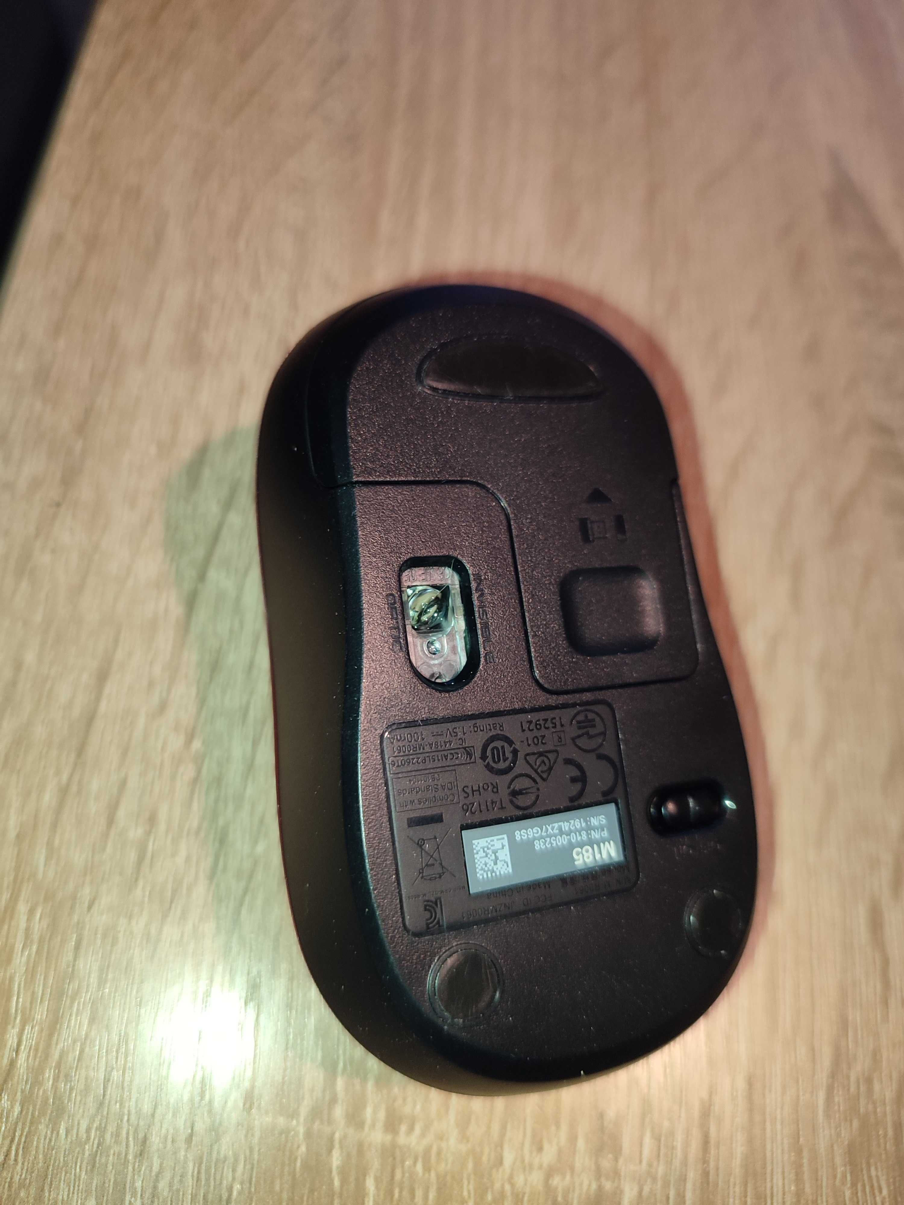 Nowa mysz komputerowa bezprzewodowa Logitech M185 czerwona PC laptopa