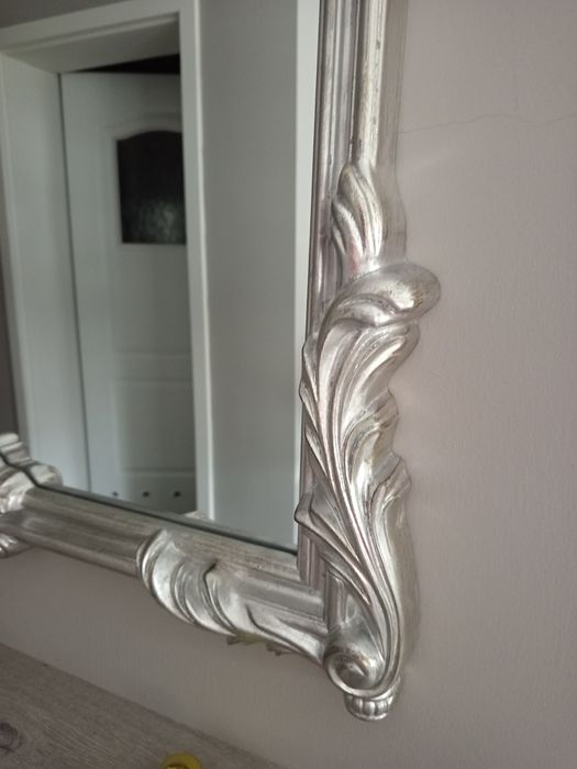 Lustro, srebrna oprawa, wysokość 115, szerokość 78