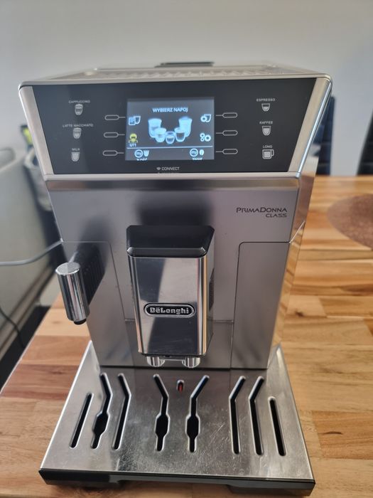 Ekspres do kawy Delonghi PrimaDonna Class Wifi