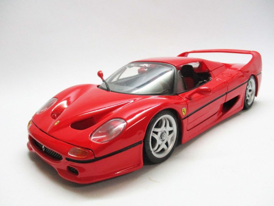 Miniatura Ferrari F 50