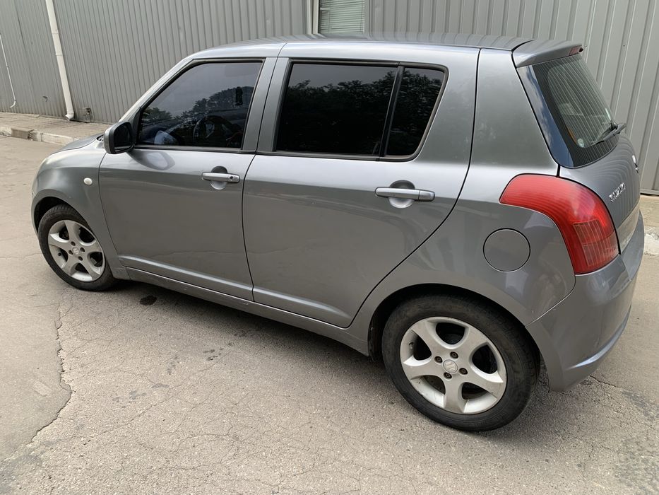 Сузуки Suzuki Swift