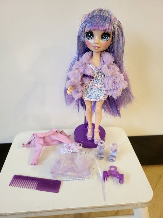 Violet Willow Rainbow High lalka