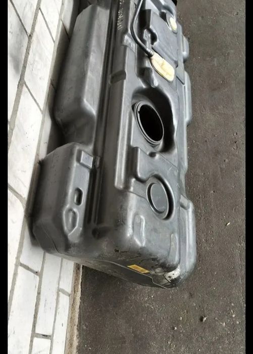 Бак топливный Mercedes Vito 639, Viano