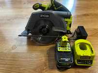 Piła do drewna Zestaw Ryobi R18CS Akumulator 5,0 Ah Ładowarka