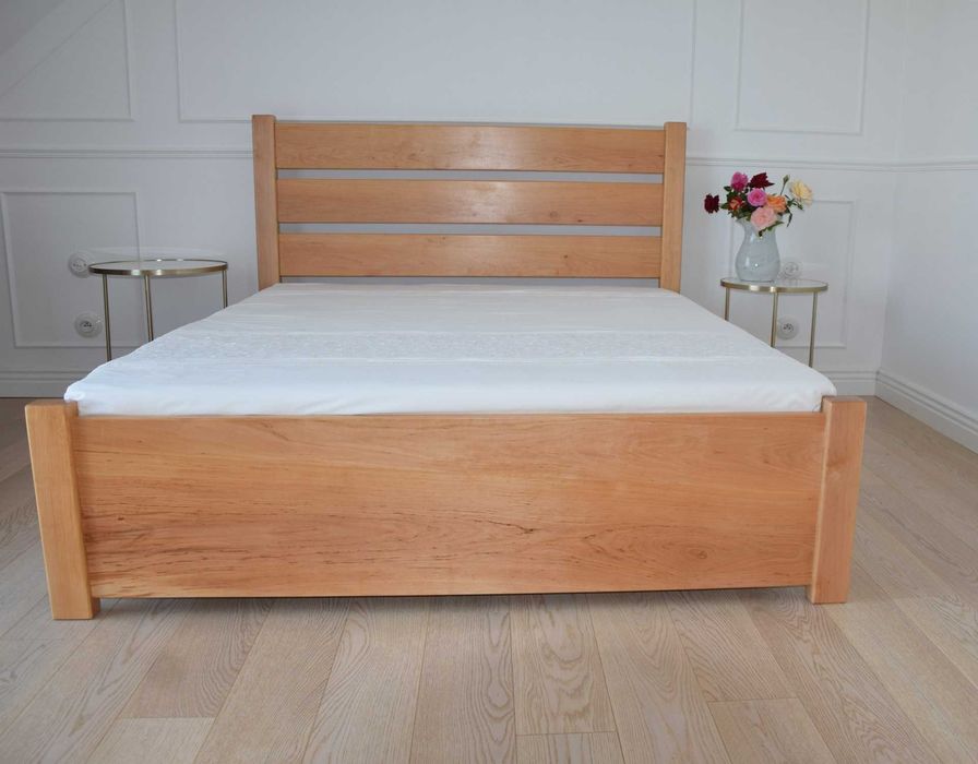 Łóżko drewniane dwuosobowe.  łóżko do sypialni podwójne Aries