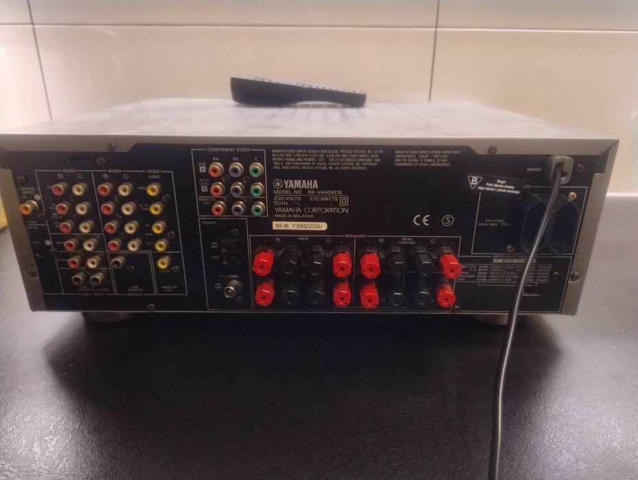 Amplituner Yamaha RX-V440 RDS + pilot