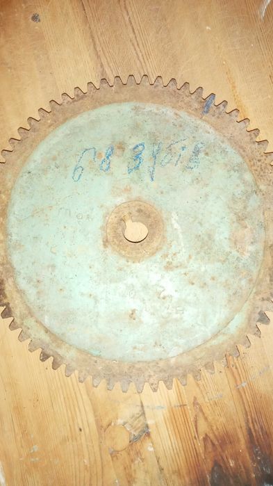 Запчастини  Гвинт   Шків   Шестерня