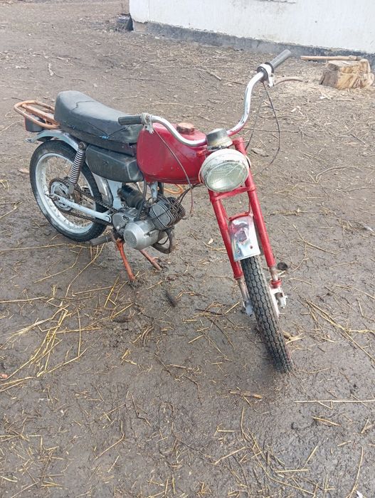 Продам мопед карпати