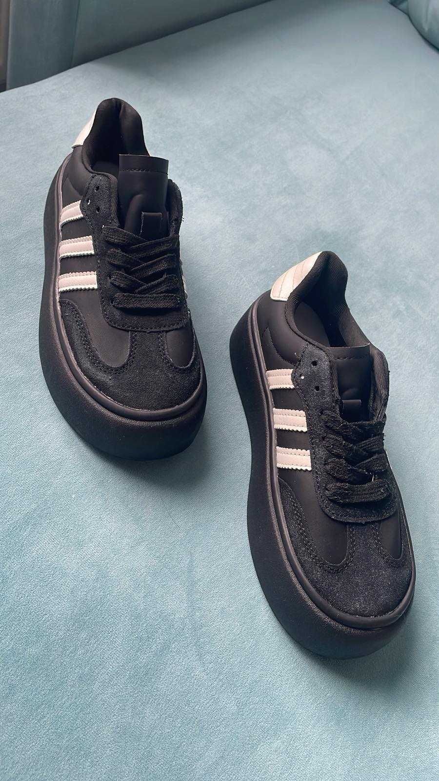 Кросівки чорні (по типу Adidas)