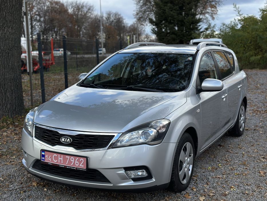 Продам Kia Ceed 2011