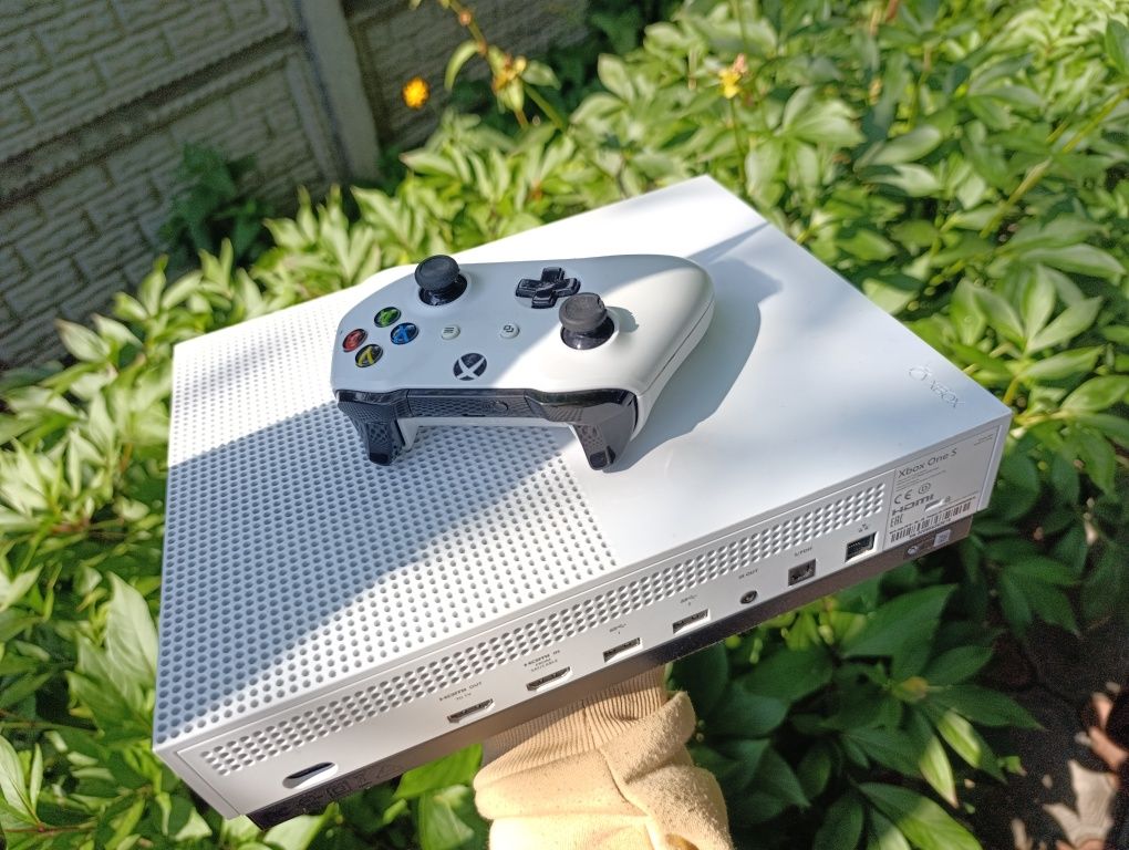Xbox one s 1000gb