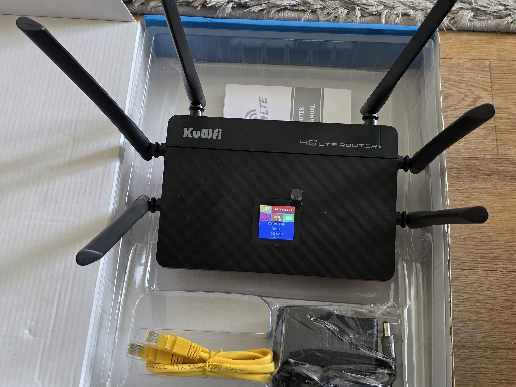 Роутер 4g sim картка із вбудованим акумулятором 6 антен KuWfi