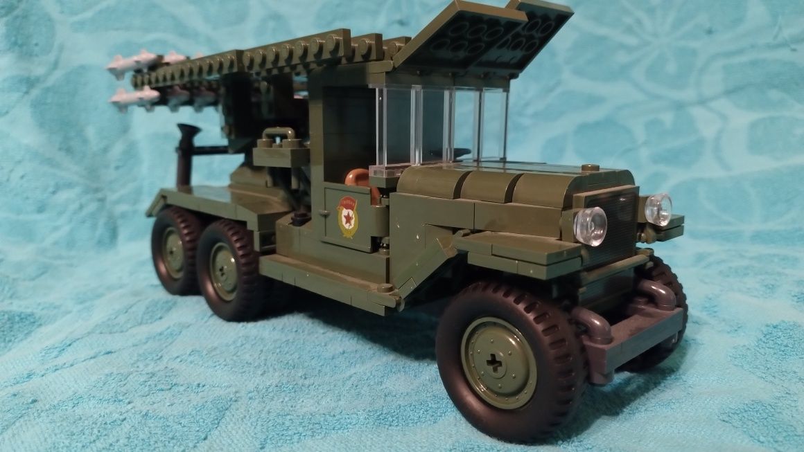 Cobi katiusza bm-13 zis Bitwa o Berlin.