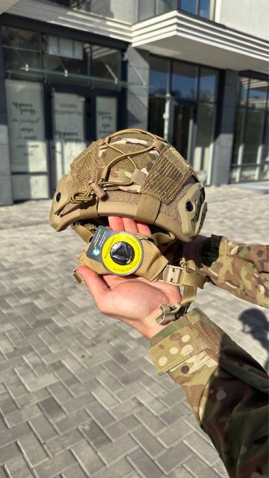 Тактичний бойовий шолом у камуфляжі Multicam