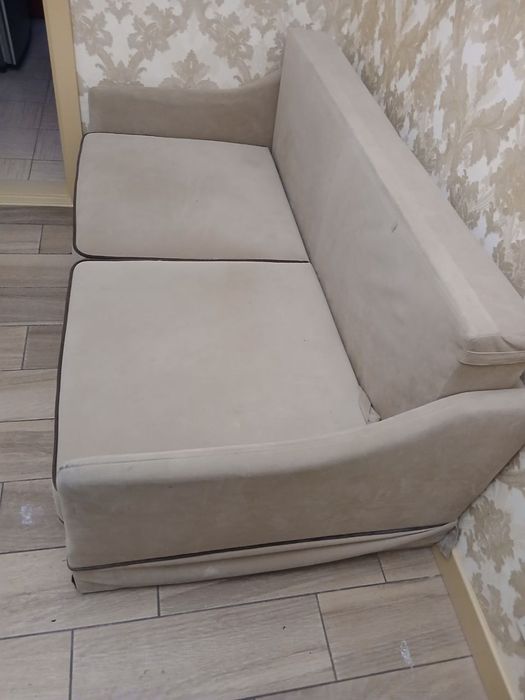 Продам диван б.у