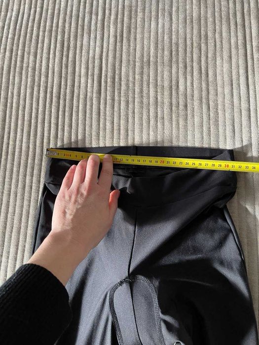 Велосипедні шорти розмір М з м'якими вставками для зручності сідниць