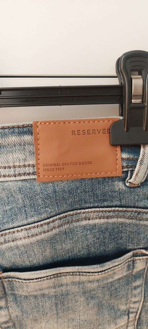 Spodenki Reserved r.134